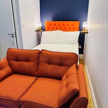 Leicester Square 2Nd Floor Studios